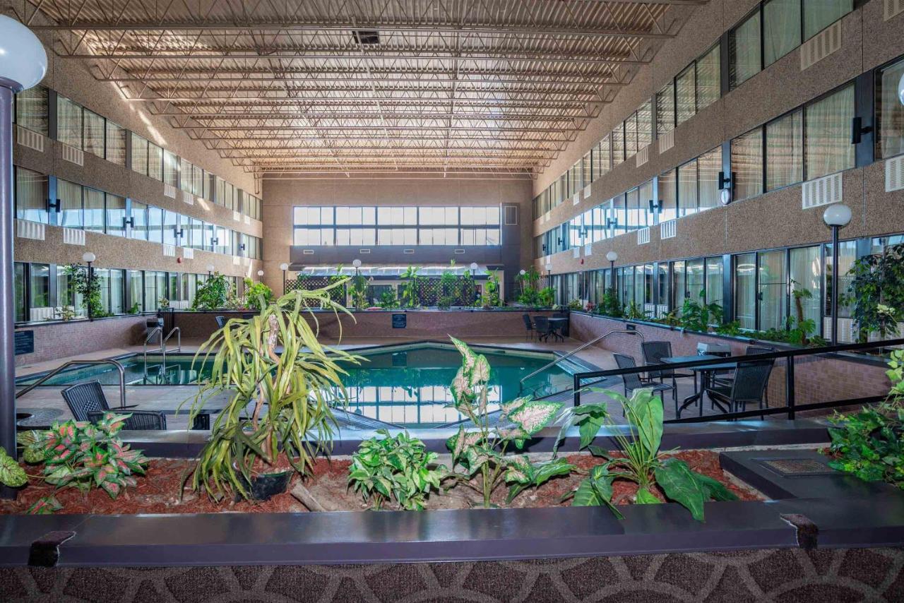 Sandman Hotel Castlegar Ngoại thất bức ảnh